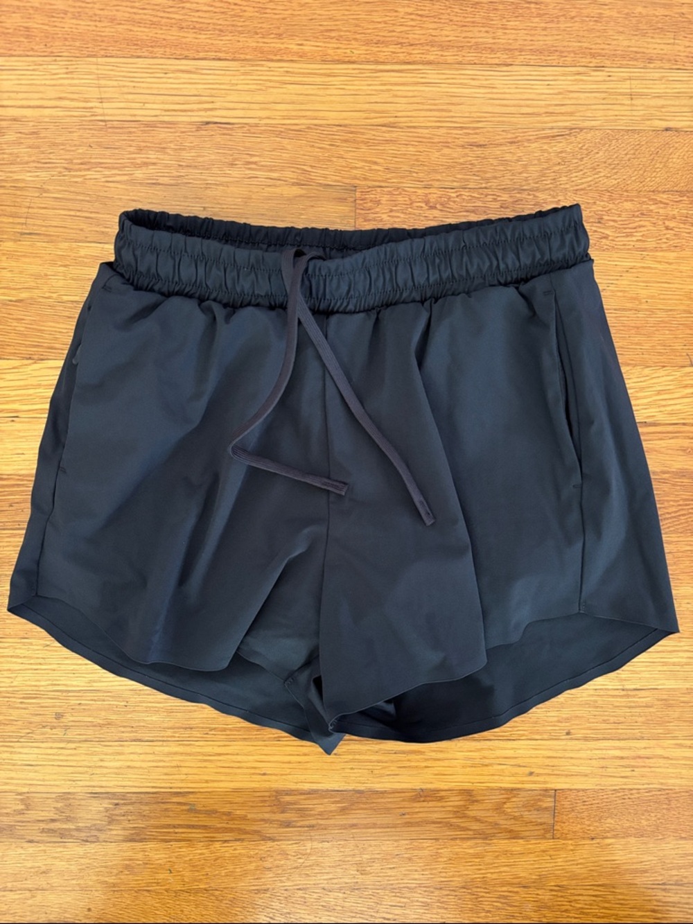 Uniqlo Black Women's Athletic Drawstring Shorts